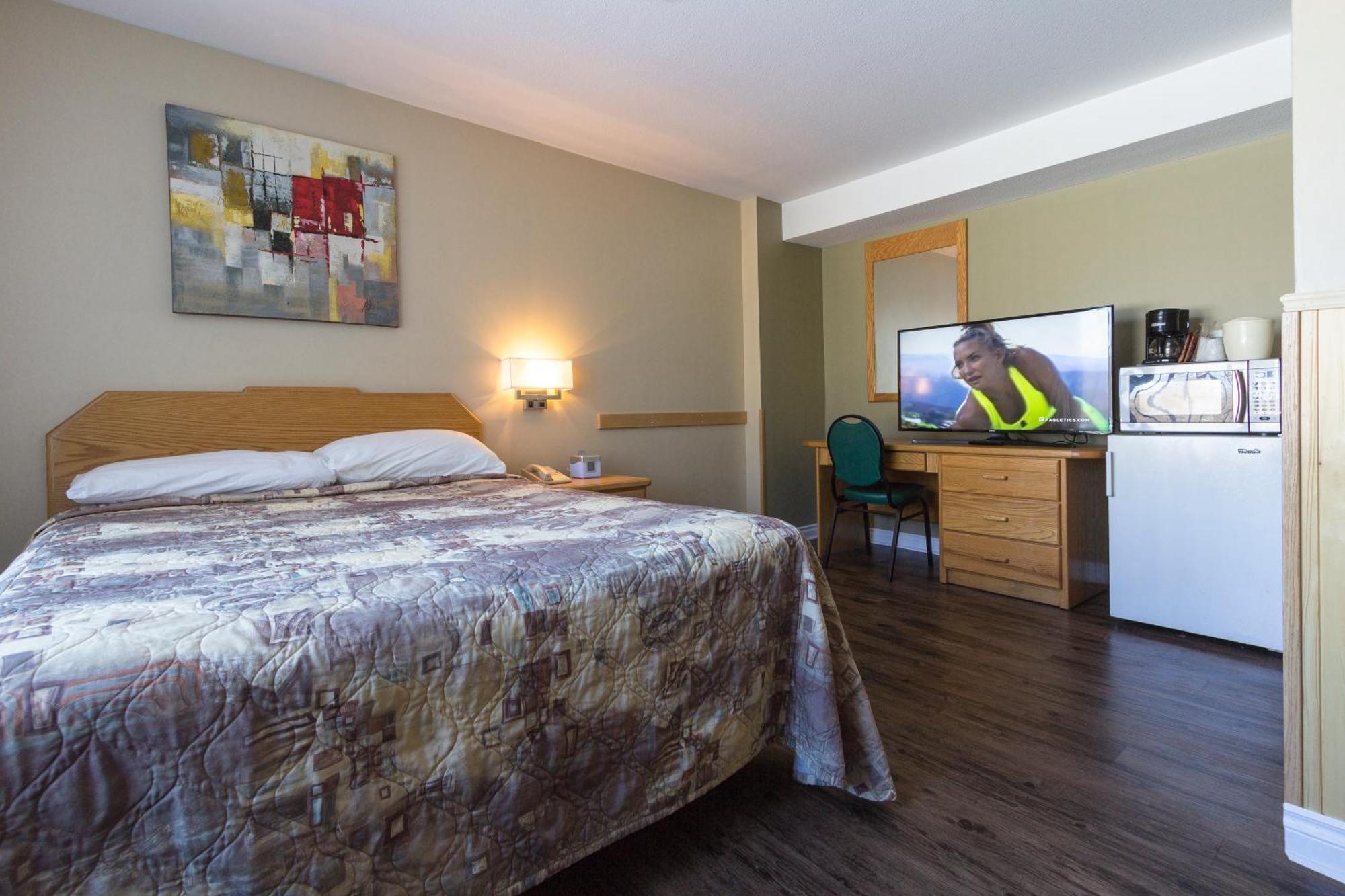 Howey Bay Motel Ред Лейк Екстериор снимка
