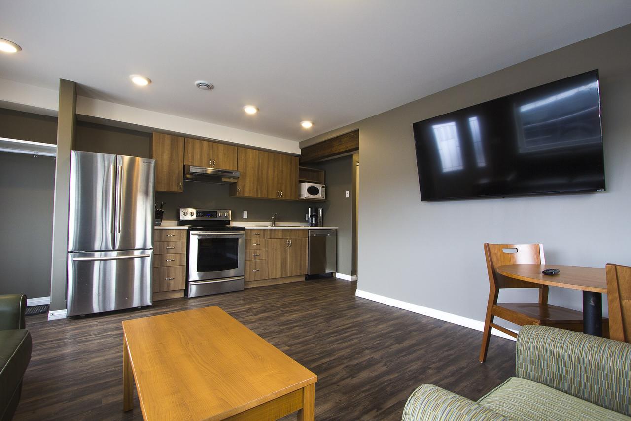 Howey Bay Motel Ред Лейк Екстериор снимка
